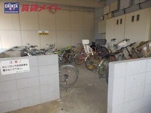 津新町駅 徒歩18分 4階の物件外観写真